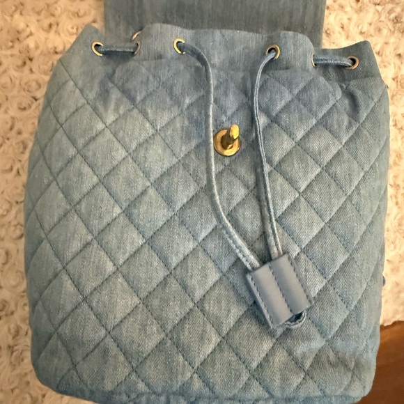 CHANEL Light Blue Quilted Backpack - Picture 6 of 16